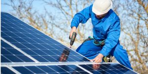 Installation Maintenance Panneaux Solaires Photovoltaïques à Eloie